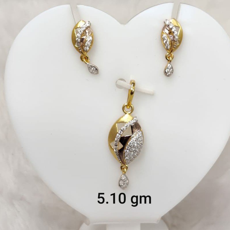 Daily wear Cz pendant set