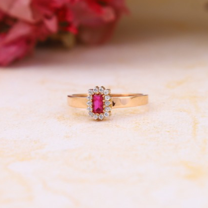 18ct Rose gold Solitaire Ladies Ring