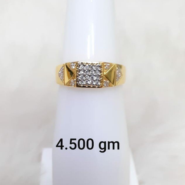 Gents Gold Ring Collection Online, New Design Gold Finger Ring, Latest Gold  Ring Designs For Men Diamond Clarity: Fl at Best Price in Jaipur |  Valentine Jewellery India Pvt. Ltd.